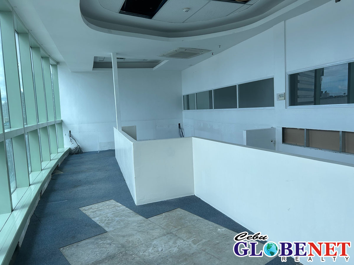 416 sqm Office in Cebu Business Park